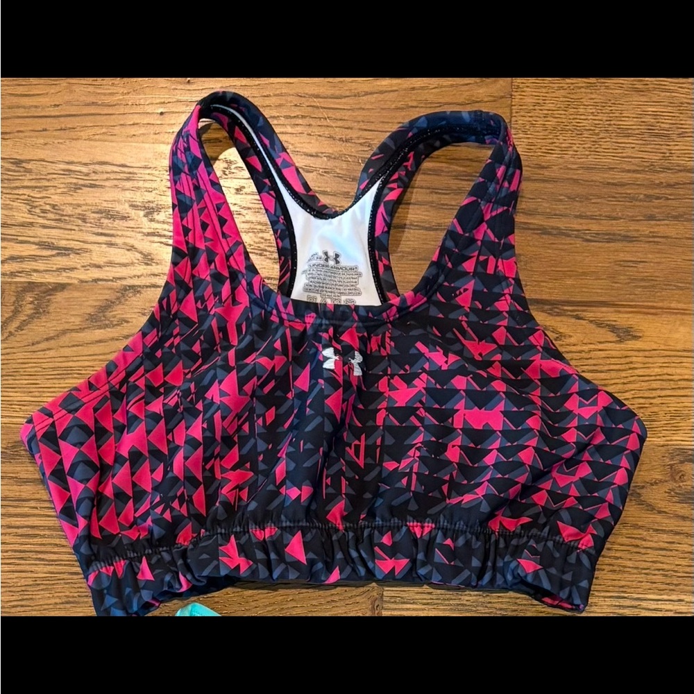 Under Armour And Nike Womens Sports Bra Size Small